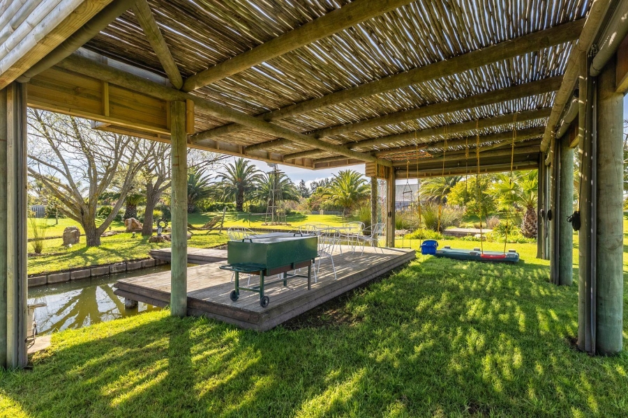 3 Bedroom Property for Sale in Vierlanden Western Cape